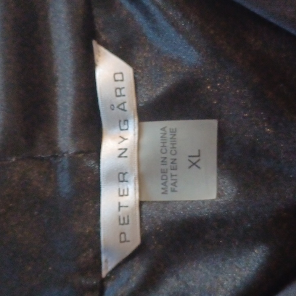Dress - Picture 6 of 7